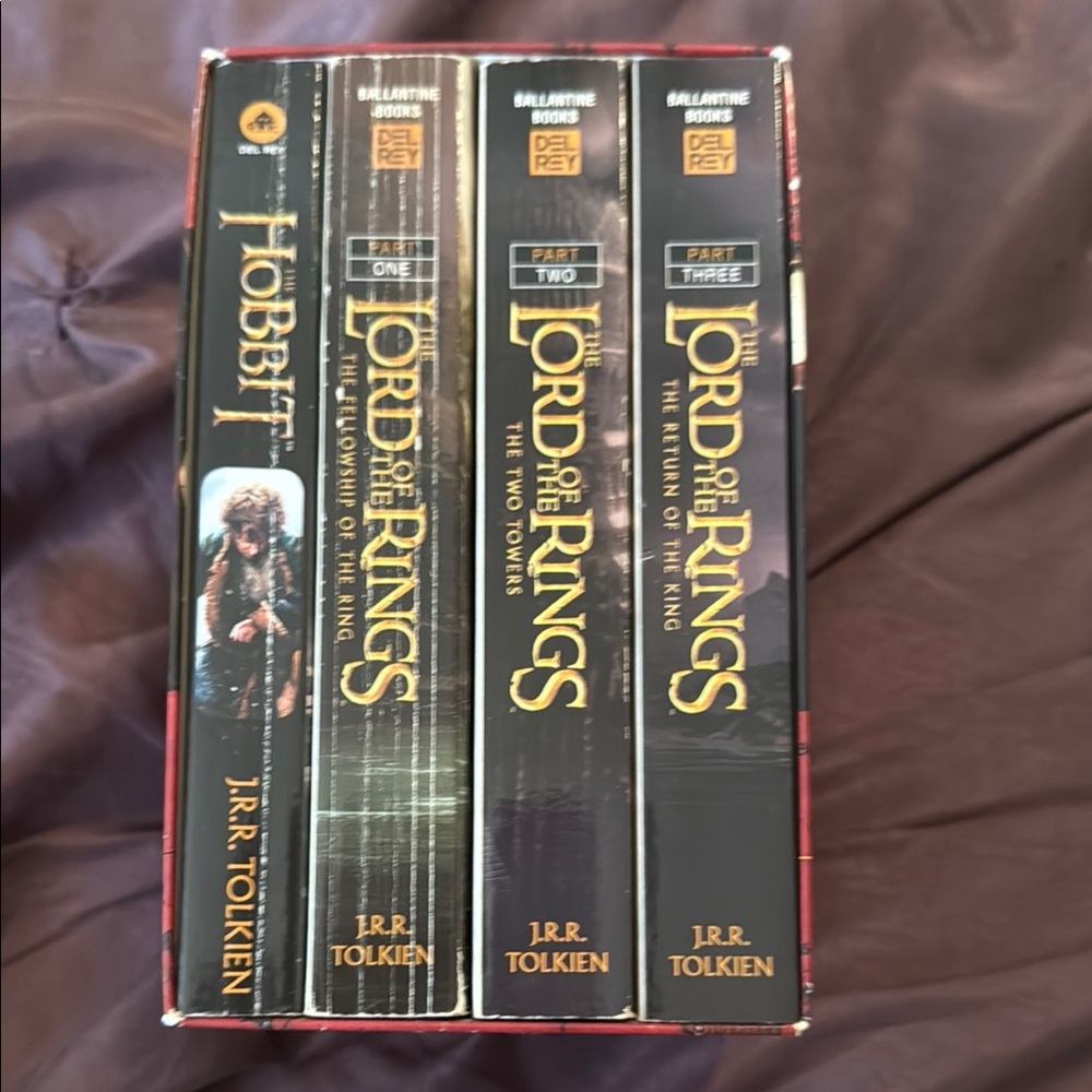 J.R.R. Tolkien Boxed Set: The Hobbit & The Lord of the Rings